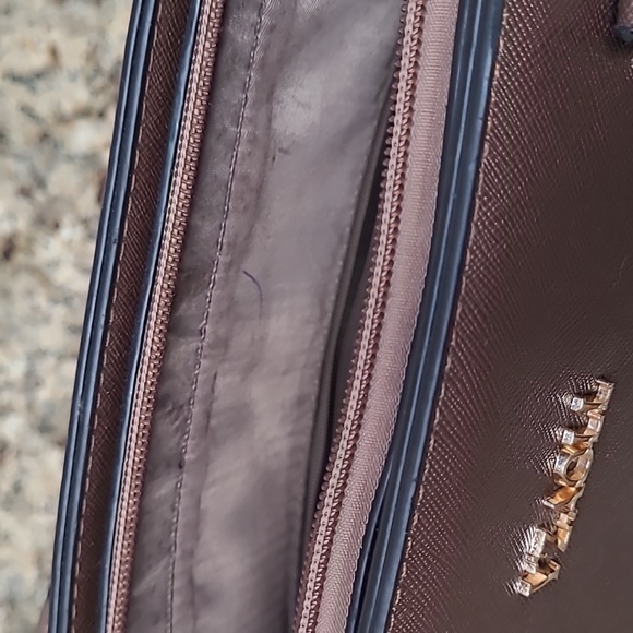 YZAOLL Gold Copper Stand-up Purse - Picture 9 of 14